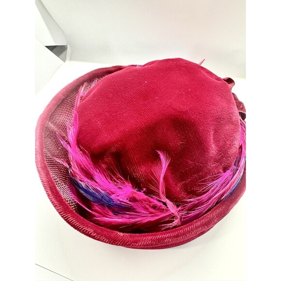 Vintage Red Velvet Feather Cocktail Hat Union Made Mid Century Church - Picture 8 of 12
